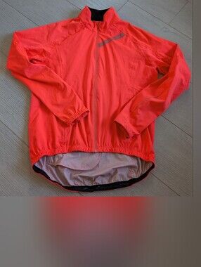 Craft Women's Coral-Red Lightweight Jacket